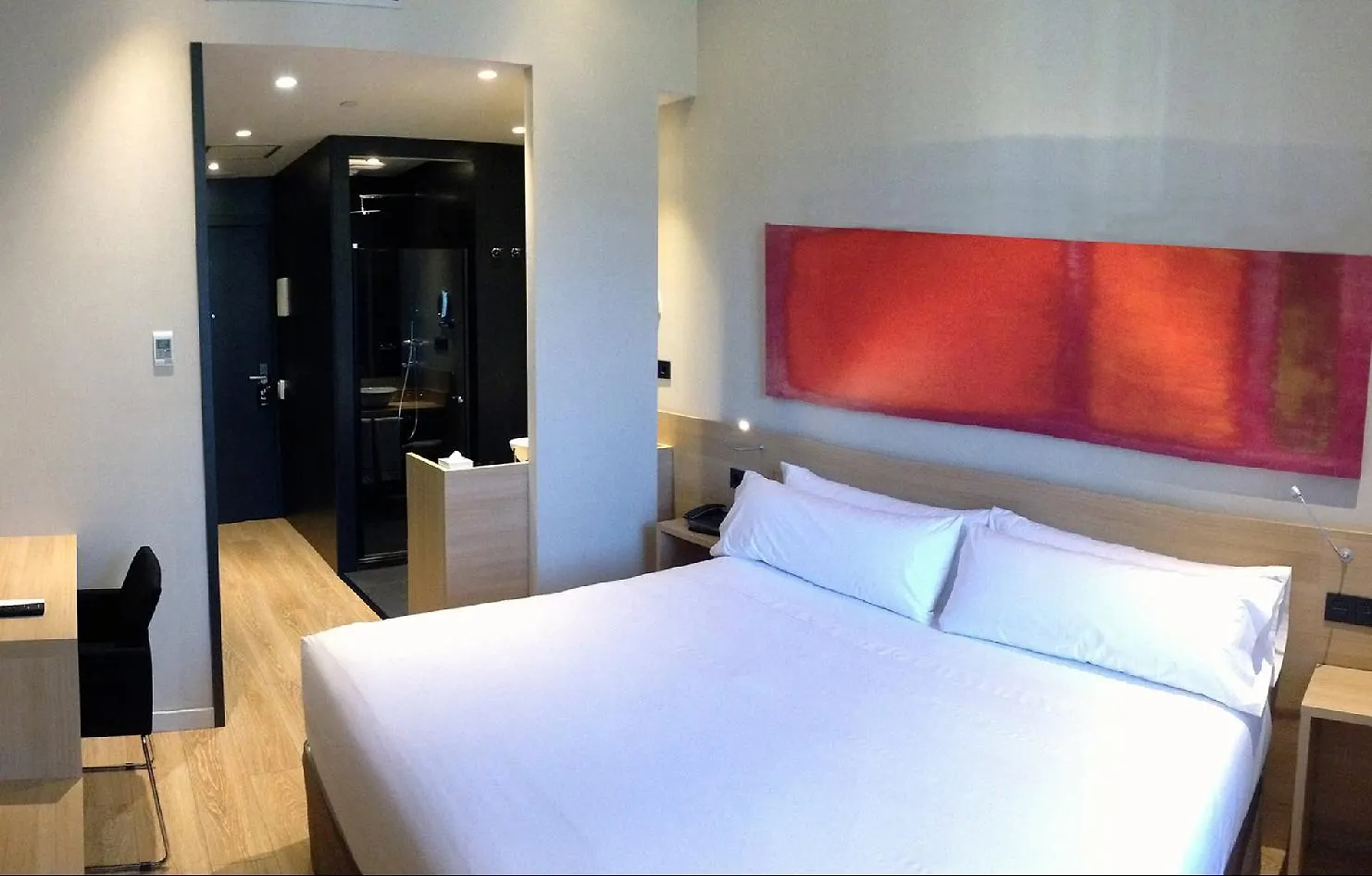 Hotel Ambit Barcelona 4*,  Španělsko
